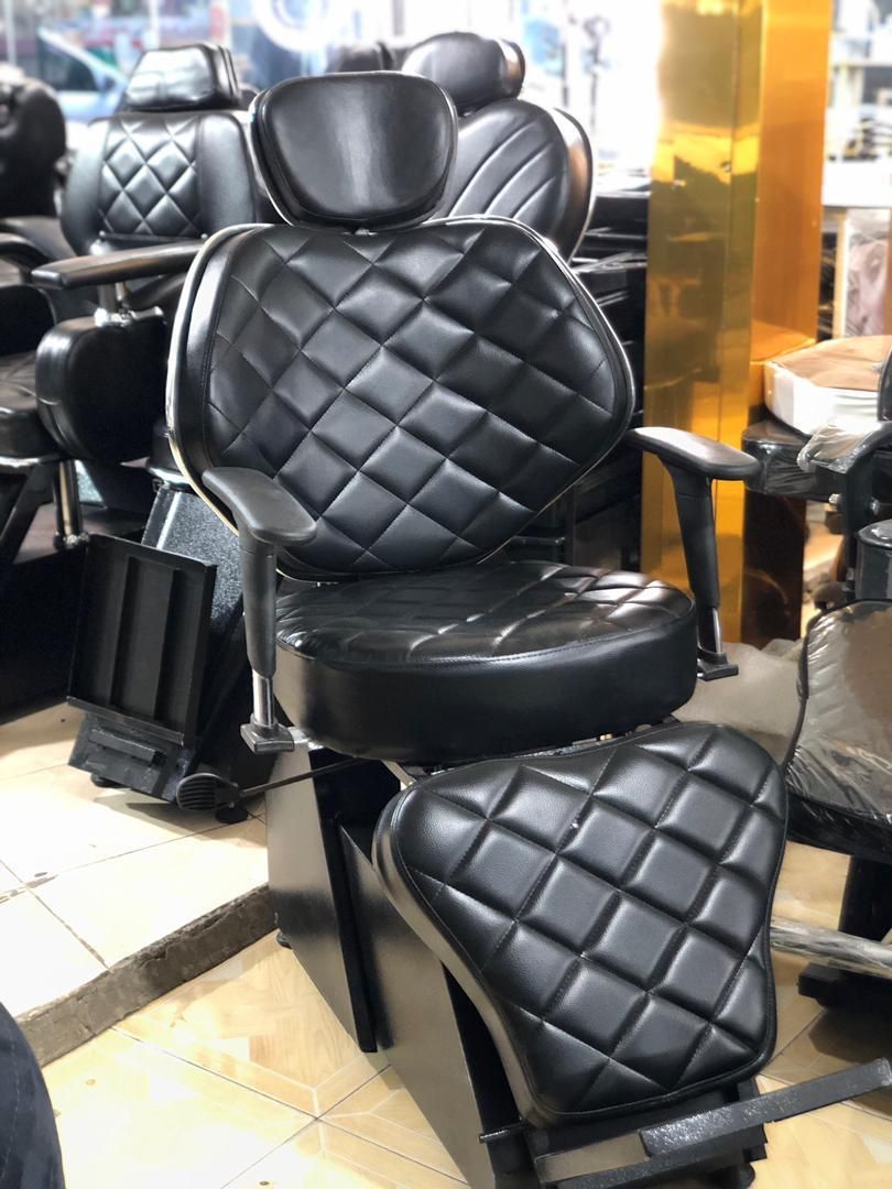 میز ناخن سه خط|آرایشگاه و سالنهای زیبایی|تبریز, |دیوار