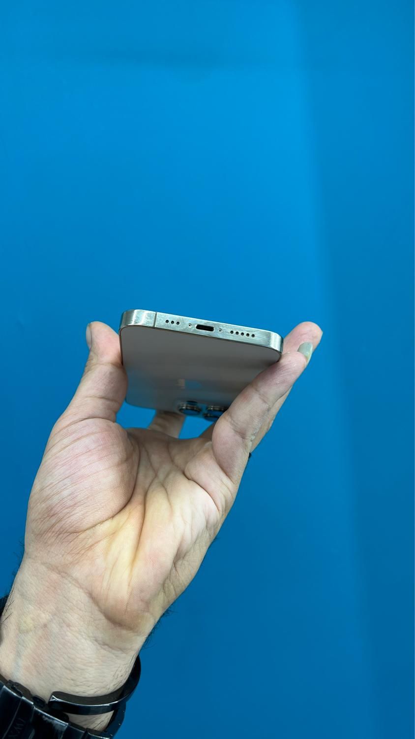 اپل iPhone 13 Pro با حافظهٔ ۲۵۶ گیگابایت|موبایل|اصفهان, باغ زرشک|دیوار