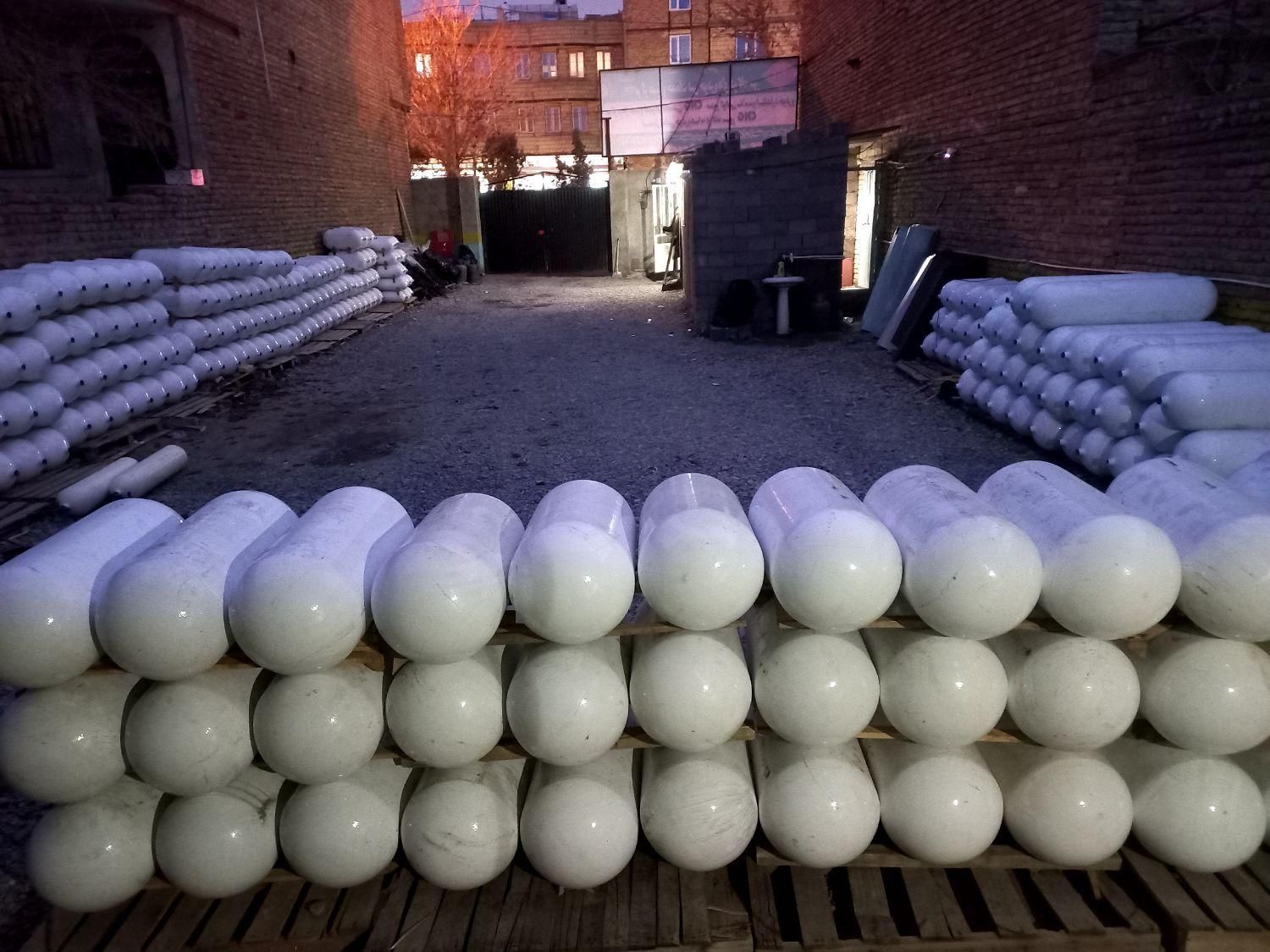 کپسول گاز ومخزنهای سی ان جی|قطعات یدکی و لوازم جانبی|ارومیه, |دیوار