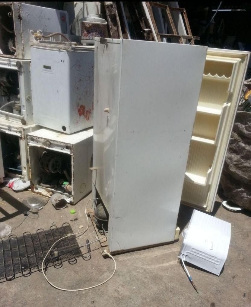 یخچال سوخته وفرسوده ودیگرضایعات شماراخریدارم|یخچال و فریزر|بروجرد, |دیوار