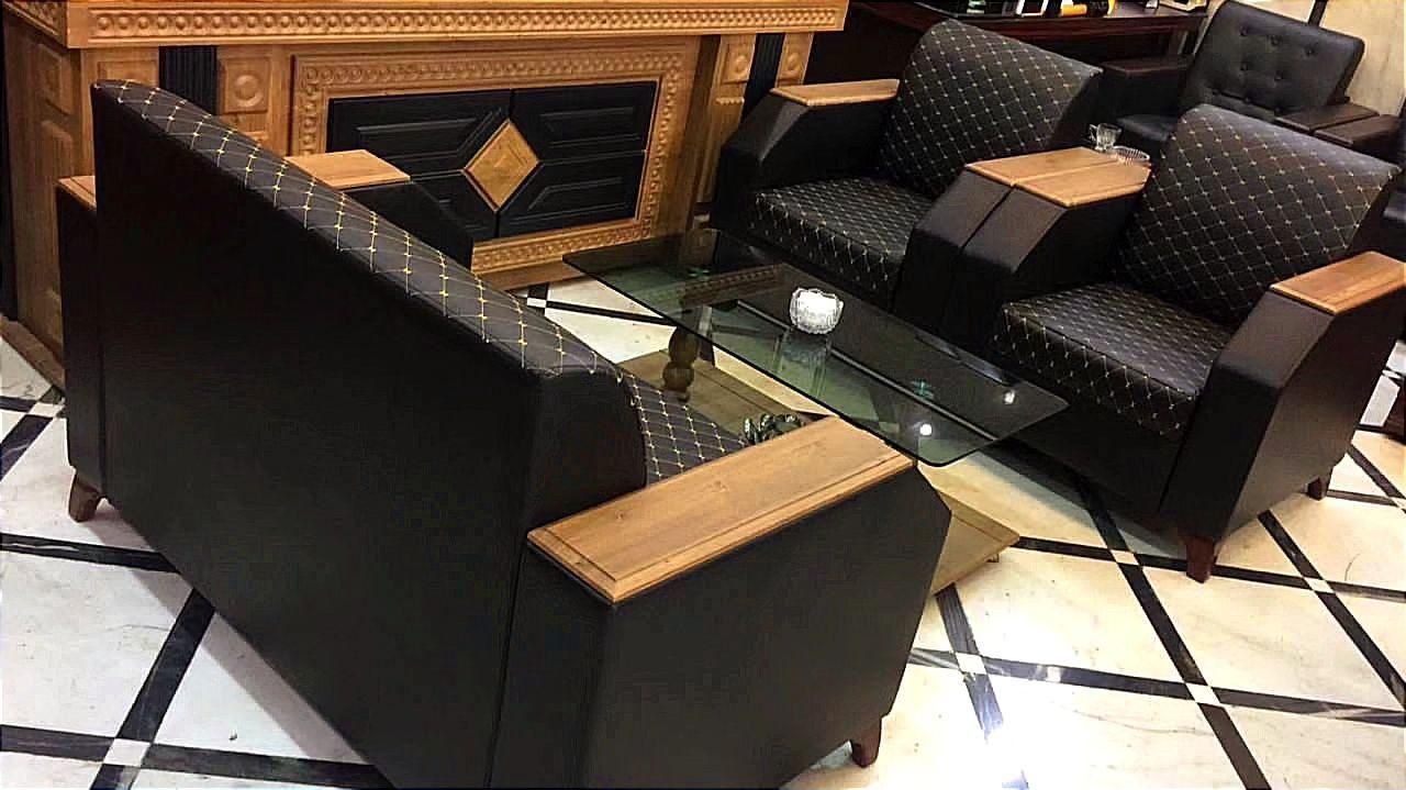 مبل اداری مدل نگین طرح گلدوزی میزنگین اداری مدیریت|دفتر کار|یزد, |دیوار