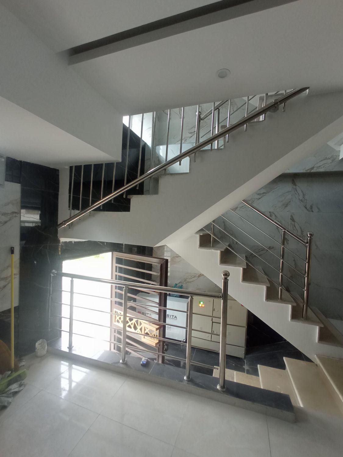 نرده استیل کارو محمدی|خدمات پیشه و مهارت|سنندج, |دیوار