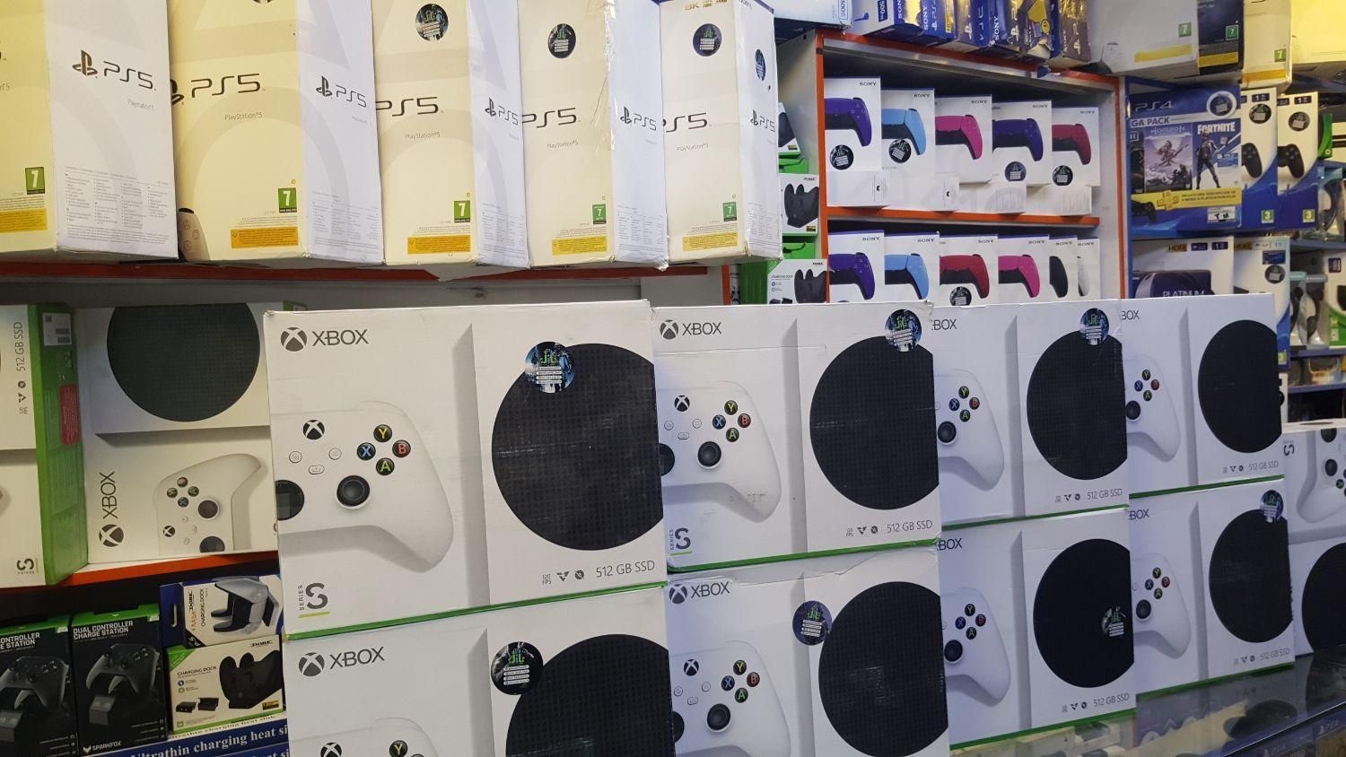XBOX SERIS  S   ایکس باکس سری  اس|کنسول، بازی ویدئویی و آنلاین|مشهد, سراب|دیوار