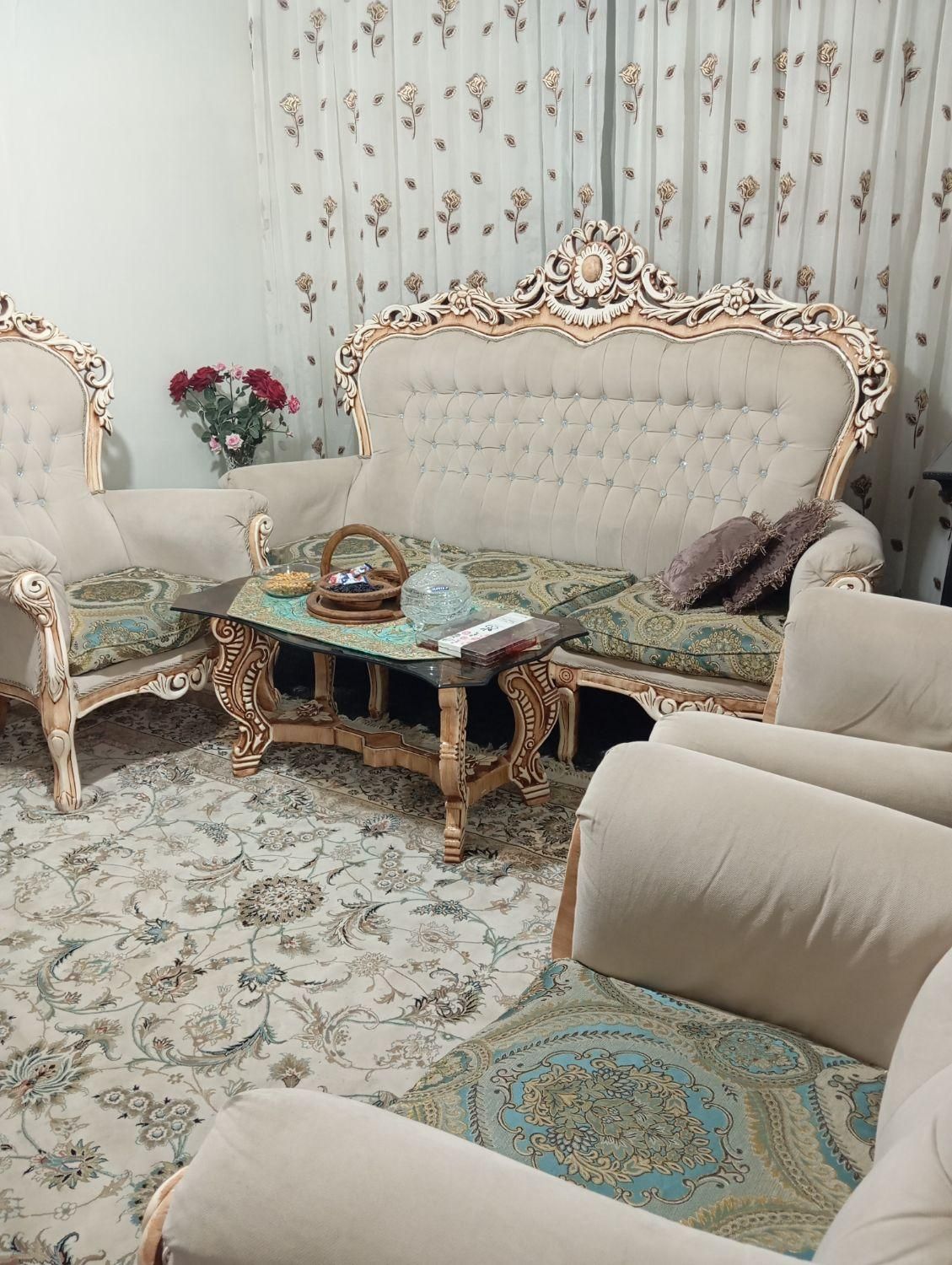 مبلمان 9نفره استیل|مبلمان خانگی و میز عسلی|اصفهان, ارغوانیه|دیوار