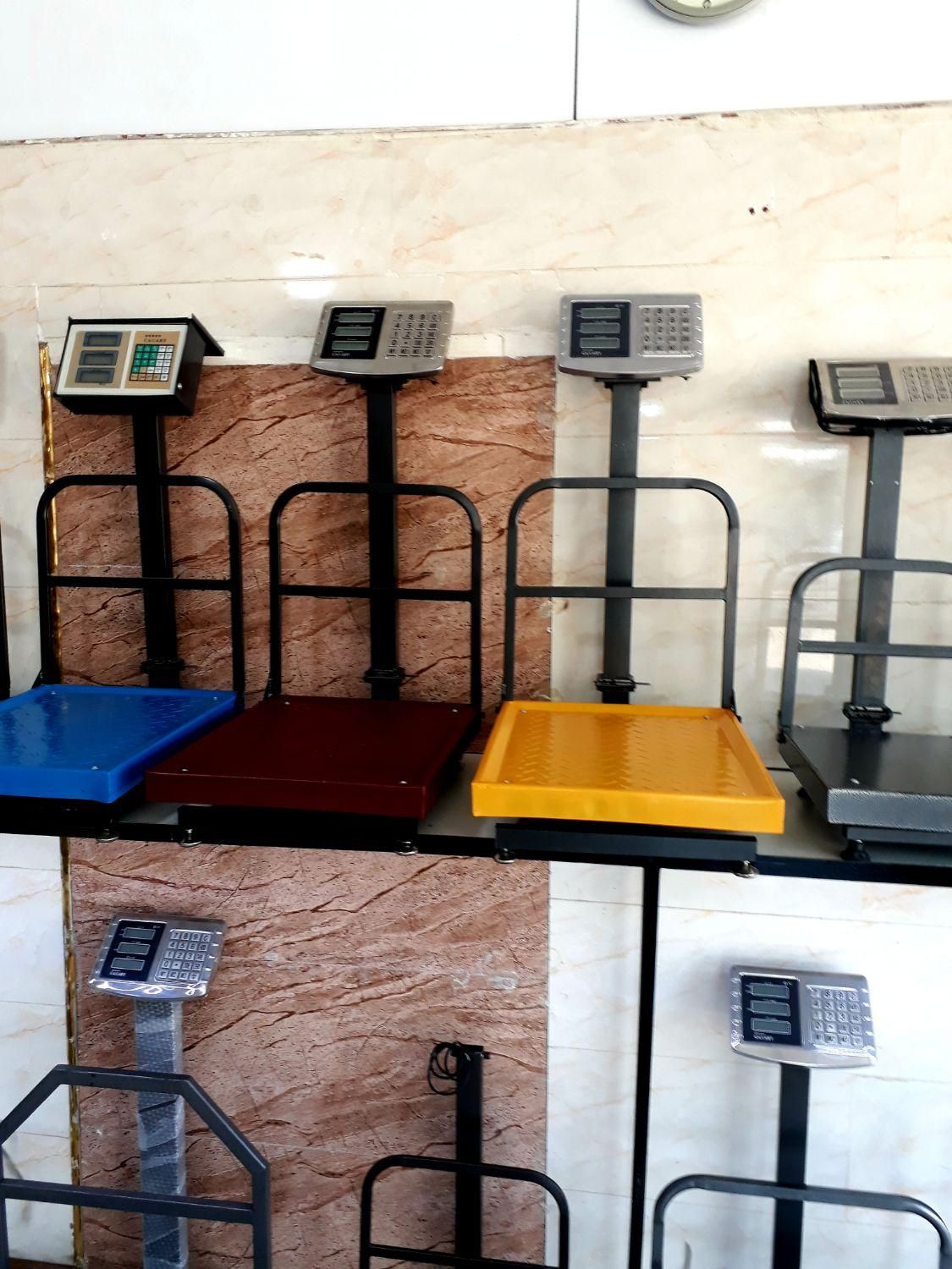 ترازو باسکول ۱۵۰ و ۳۰۰ کیلوگرم|فروشگاه و مغازه|شهریار, شهریار|دیوار