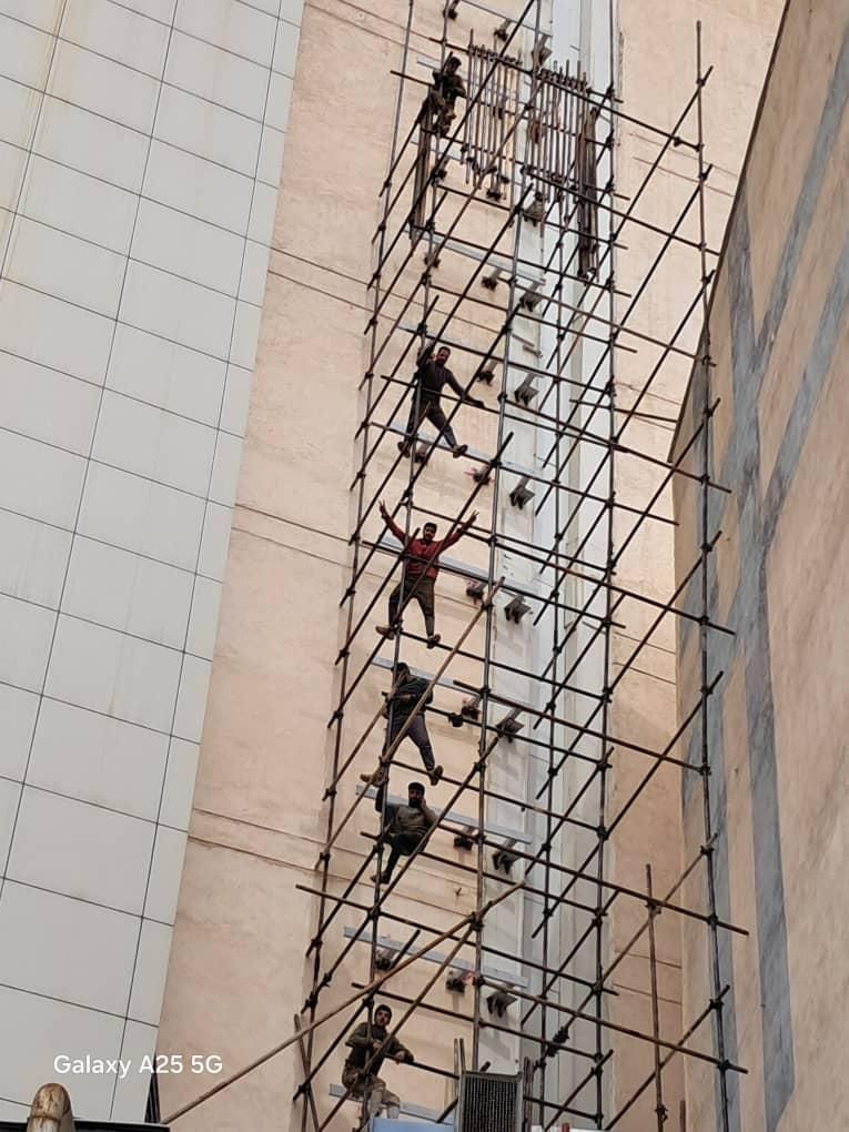 نصاب و استاد کار داربست فلزی نصب.ورق.پلیت.گونی کشی|خدمات پیشه و مهارت|شیراز, دروازه قران|دیوار