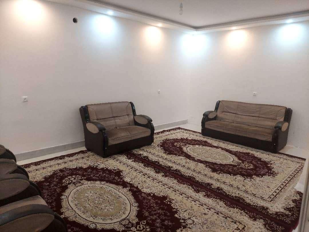 اقامتگاه باغ شاه علی بزنجان|اجارهٔ کوتاه‌مدت آپارتمان و سوئیت|بافت, |دیوار