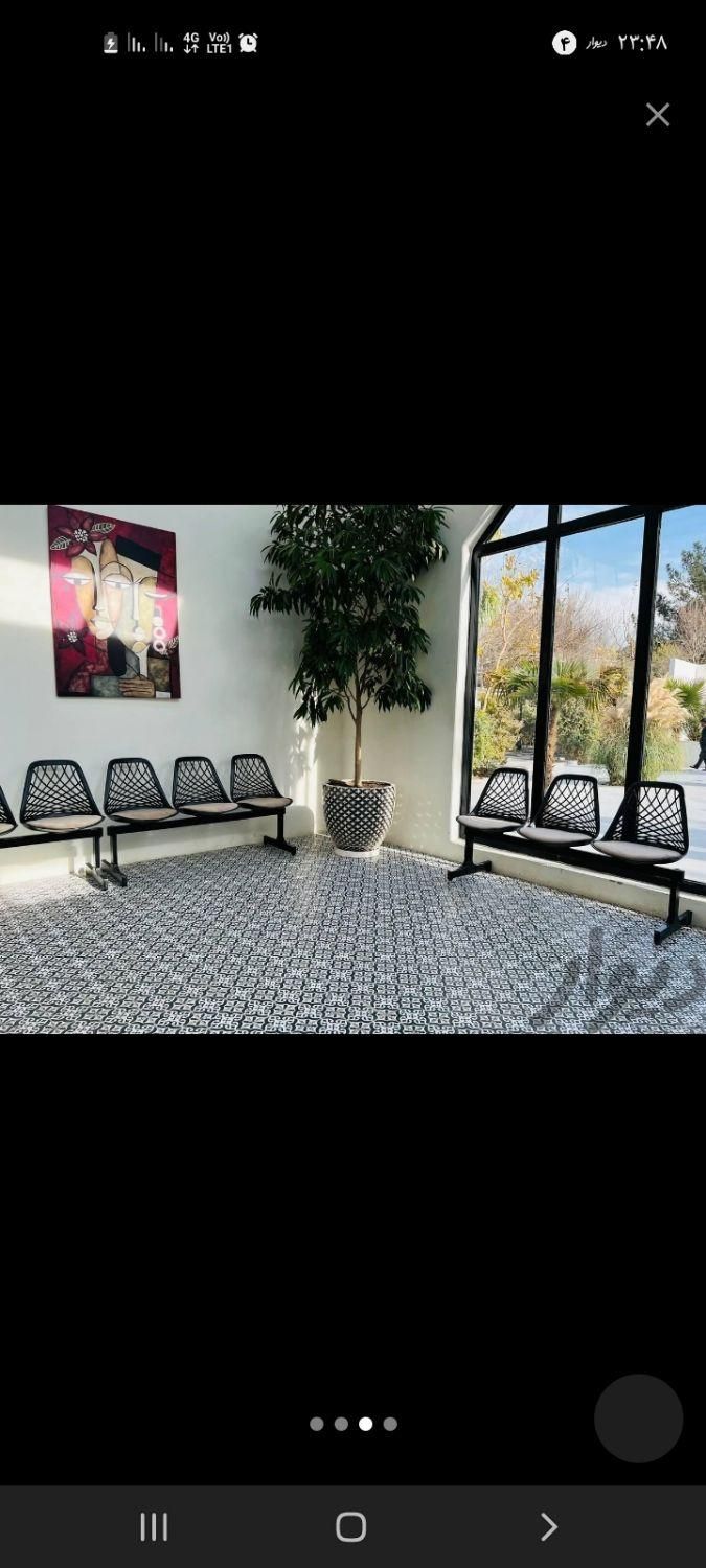 صندلی چسبیده بهم شاخه برگی.صندلی مطب.|صندلی و نیمکت|ماهدشت, |دیوار