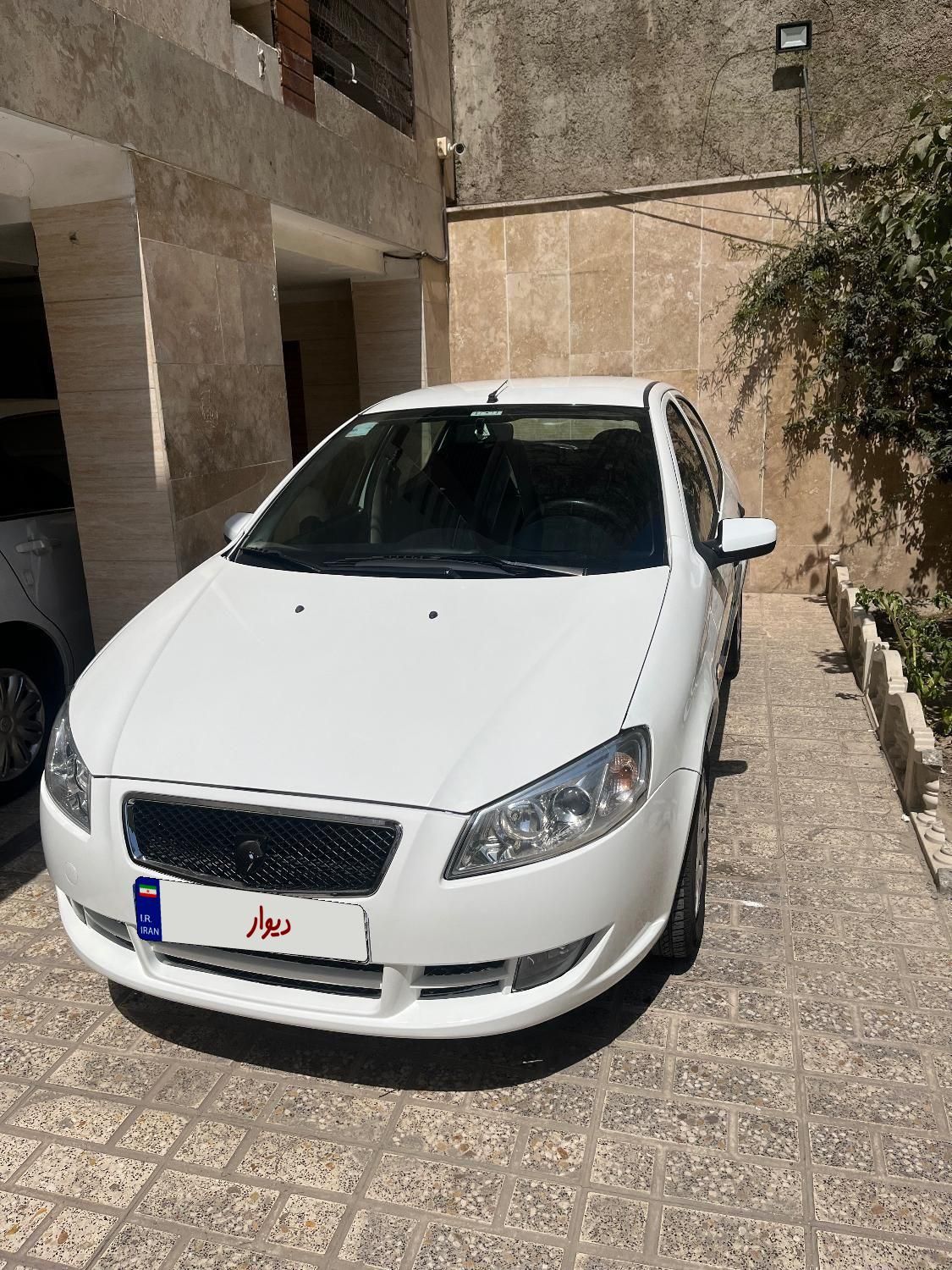 رانا LX، مدل ۹۲، بی رنگ، سند دست اول|خودرو سواری و وانت|تهران, سعادت‌آباد|دیوار