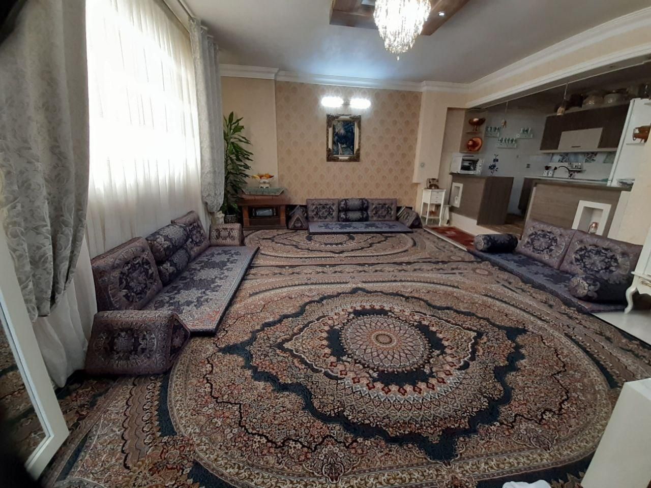سرویس پشتی شاهنشین طرح زرین نگار کد ۲۵ رنگ ابی|پشتی|مشهد, وکیل‌آباد|دیوار