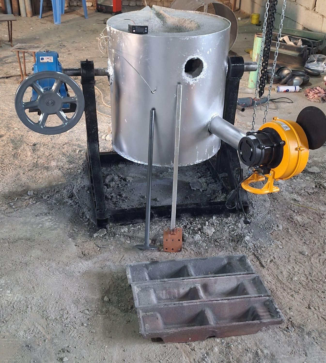 کوره با تحمل دمای ۱۸۰۰درجه ذوب|ماشینآلات صنعتی|مبارکه, |دیوار