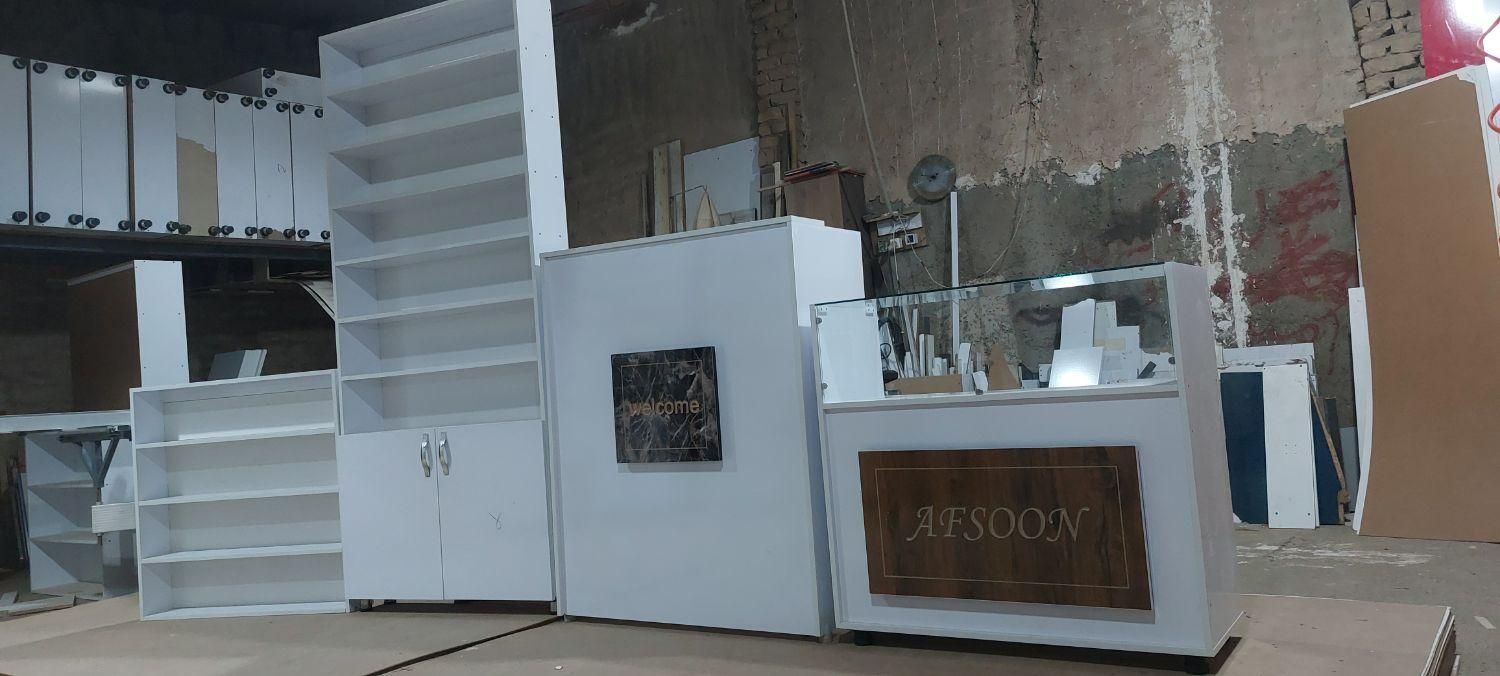 دکور مغازه کانتر قفسه طبقه ویترین پاچال رگال کارما|فروشگاه و مغازه|مشهد, نوید|دیوار