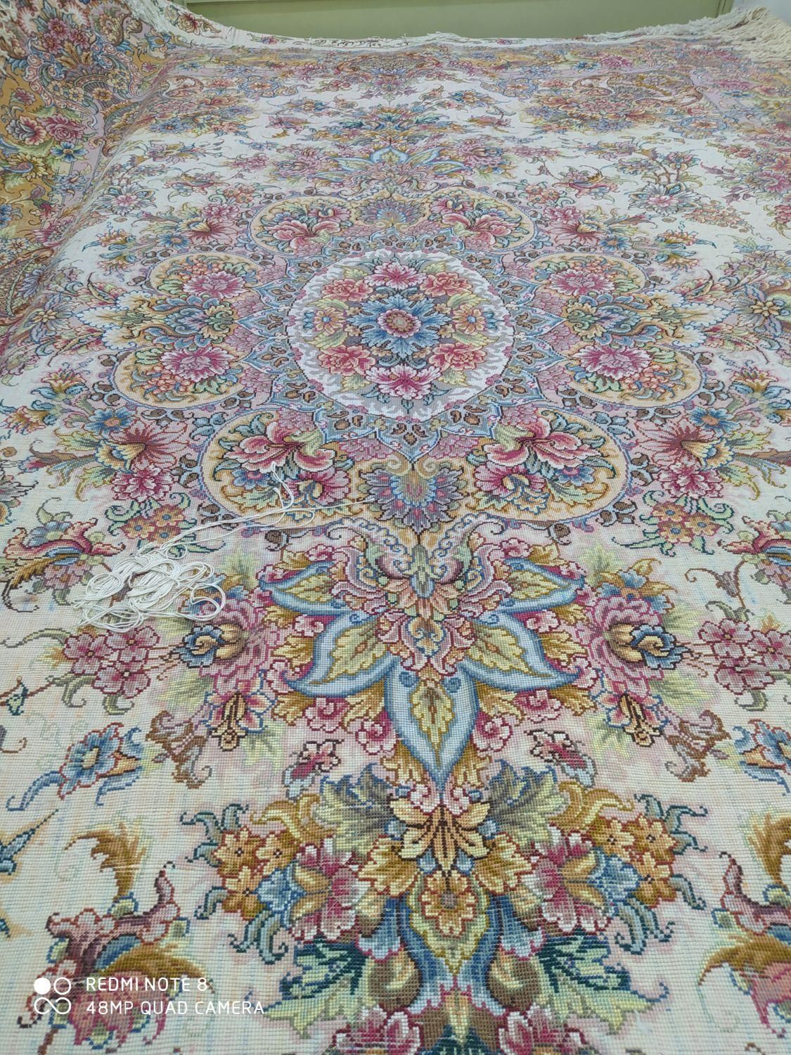 ابریشم و مرینوس فرش ملک زاده|فرش|آذرشهر, |دیوار