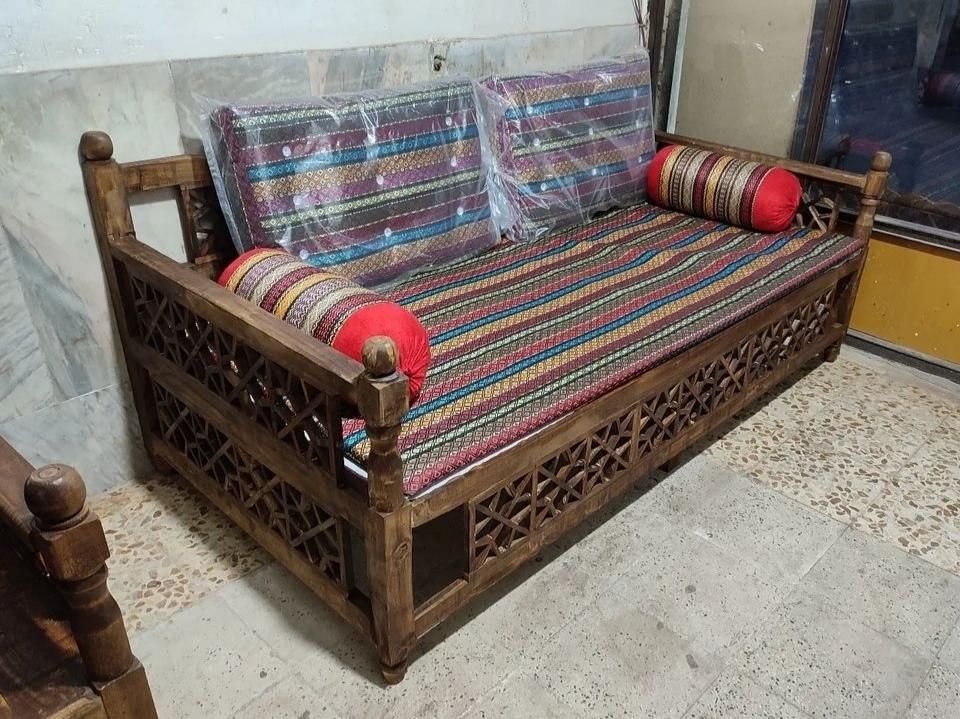 تخت سنتی تخت چوبی جلیس|مبلمان خانگی و میز عسلی|کرج, حصارک بالا|دیوار