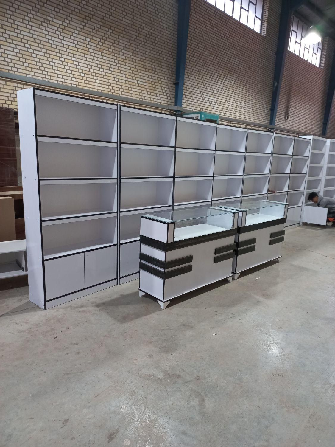 رگال شیاردار ام دی اف ویترین جدیدقفسه پیشخوان مدل|فروشگاه و مغازه|تهران, حسنآباد|دیوار