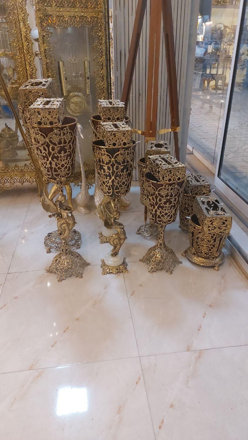 سطل آشغال وجادستمالی /برنجی برنزی|صنایع دستی و سایر لوازم تزئینی|مشهد, خین عرب|دیوار