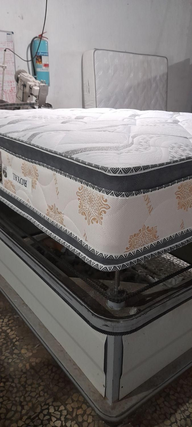 تشک طبی فنری و طبی در سایز تک و دونفره|تشک تختخواب|اصفهان, رهنان|دیوار