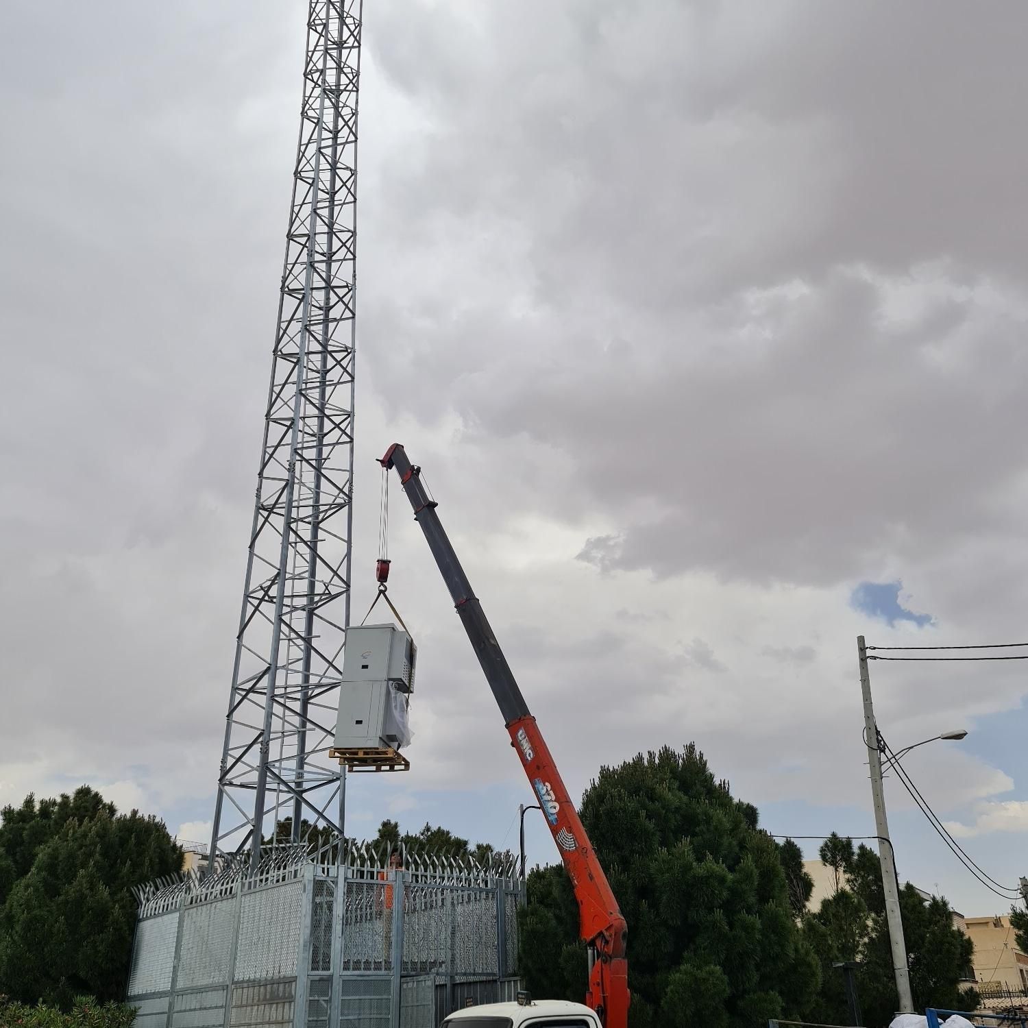 جرثقیل سبک سنگین یدک کش  شاهین شهرمیمه  نطنز|خدمات حمل و نقل|شاهین‌شهر, فرودگاه هسا|دیوار