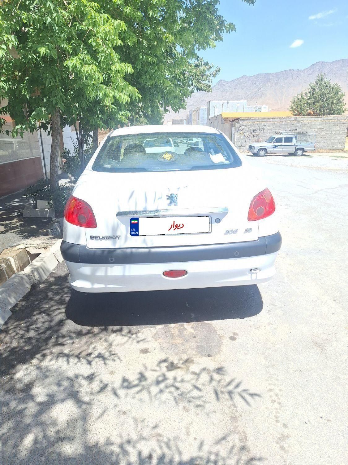 206 sd v8 مدل 1395|خودرو سواری و وانت|اراک, |دیوار
