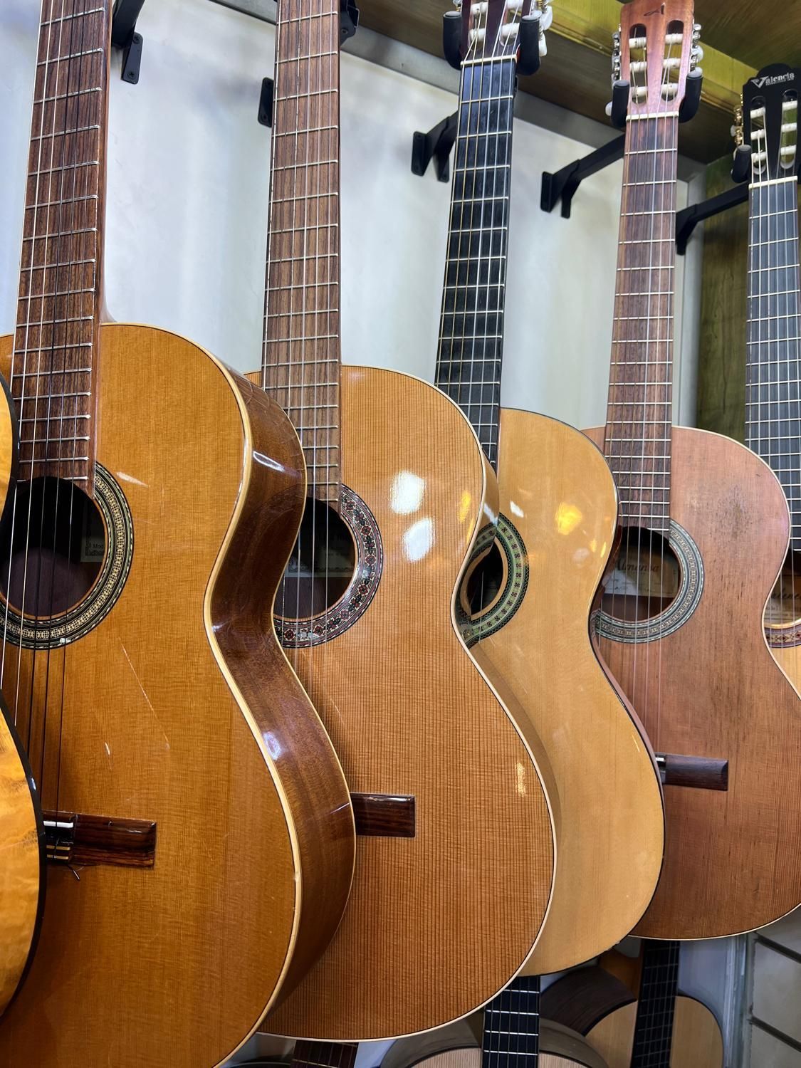 گیتار الحمرا اورجینال|گیتار، بیس، امپلیفایر|اهواز, نادری|دیوار