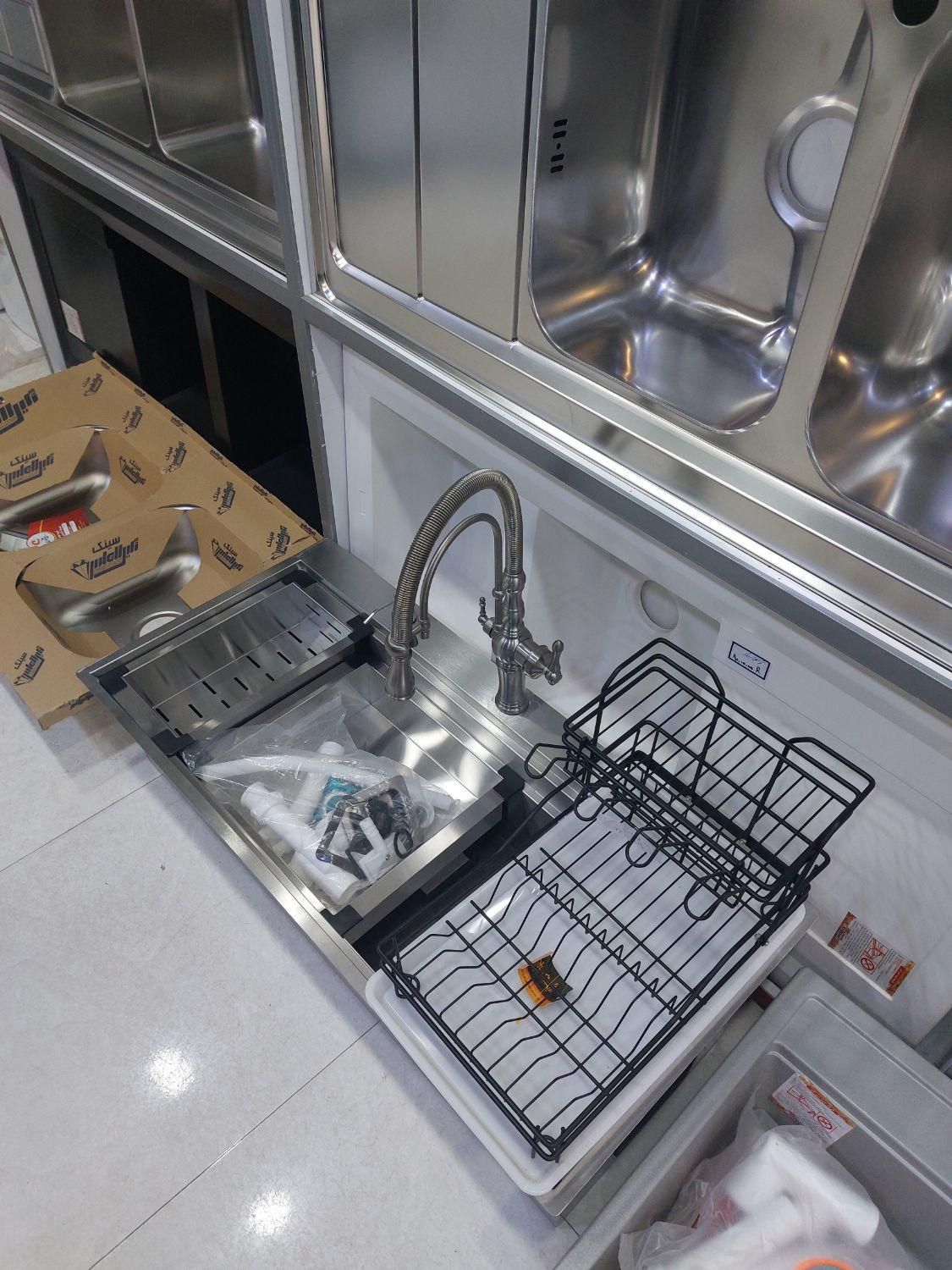 آبچک تی بی کو دو طبقه/آبچک رو ظرفشویی /روسینکی|آبچکان و نظمدهنده ظروف|اراک, |دیوار