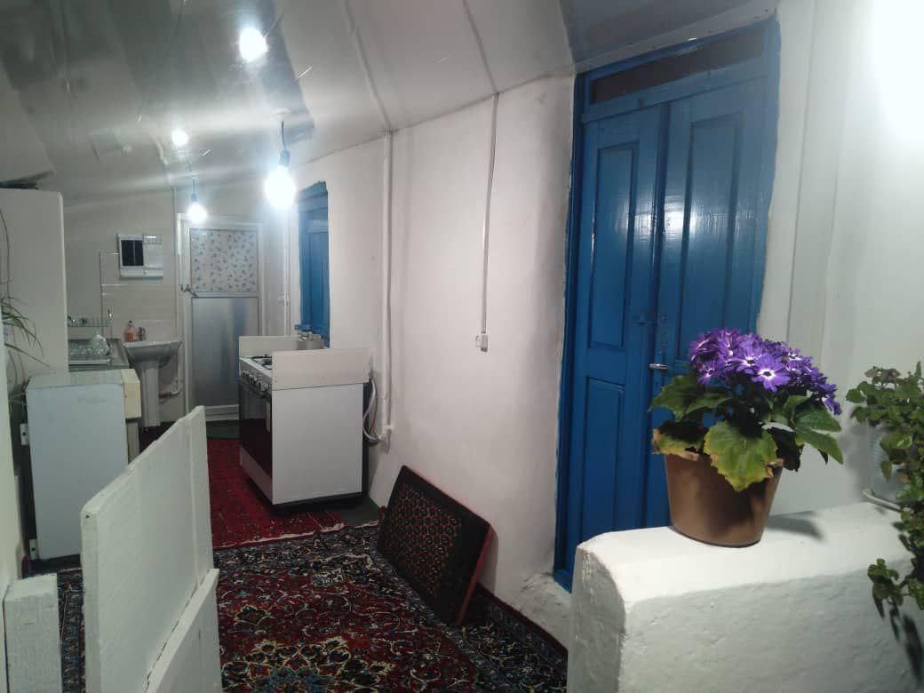 اجاره خونه مادربزرگه در محیط روستایی|اجارهٔ کوتاه‌مدت ویلا و باغ|چوبر, |دیوار