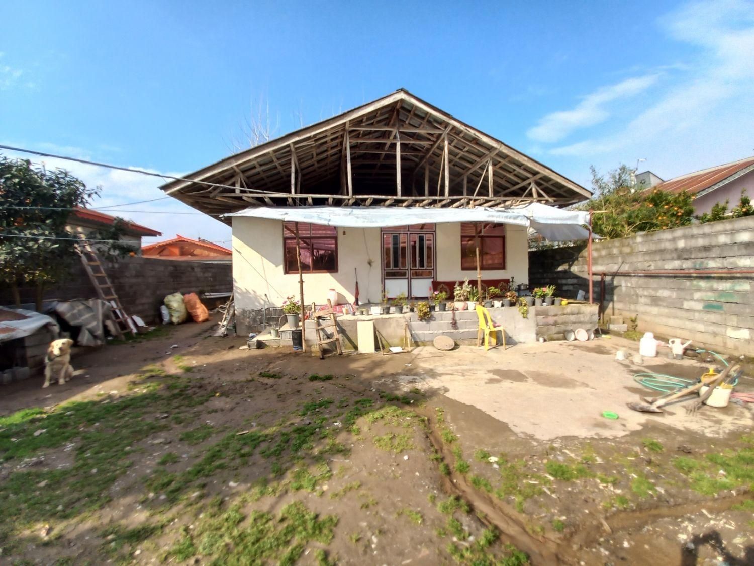 ویلا ۳۲۰ متری فاصله نزدیک با شهر لشت نشا|فروش خانه و ویلا|لشت نشا, |دیوار