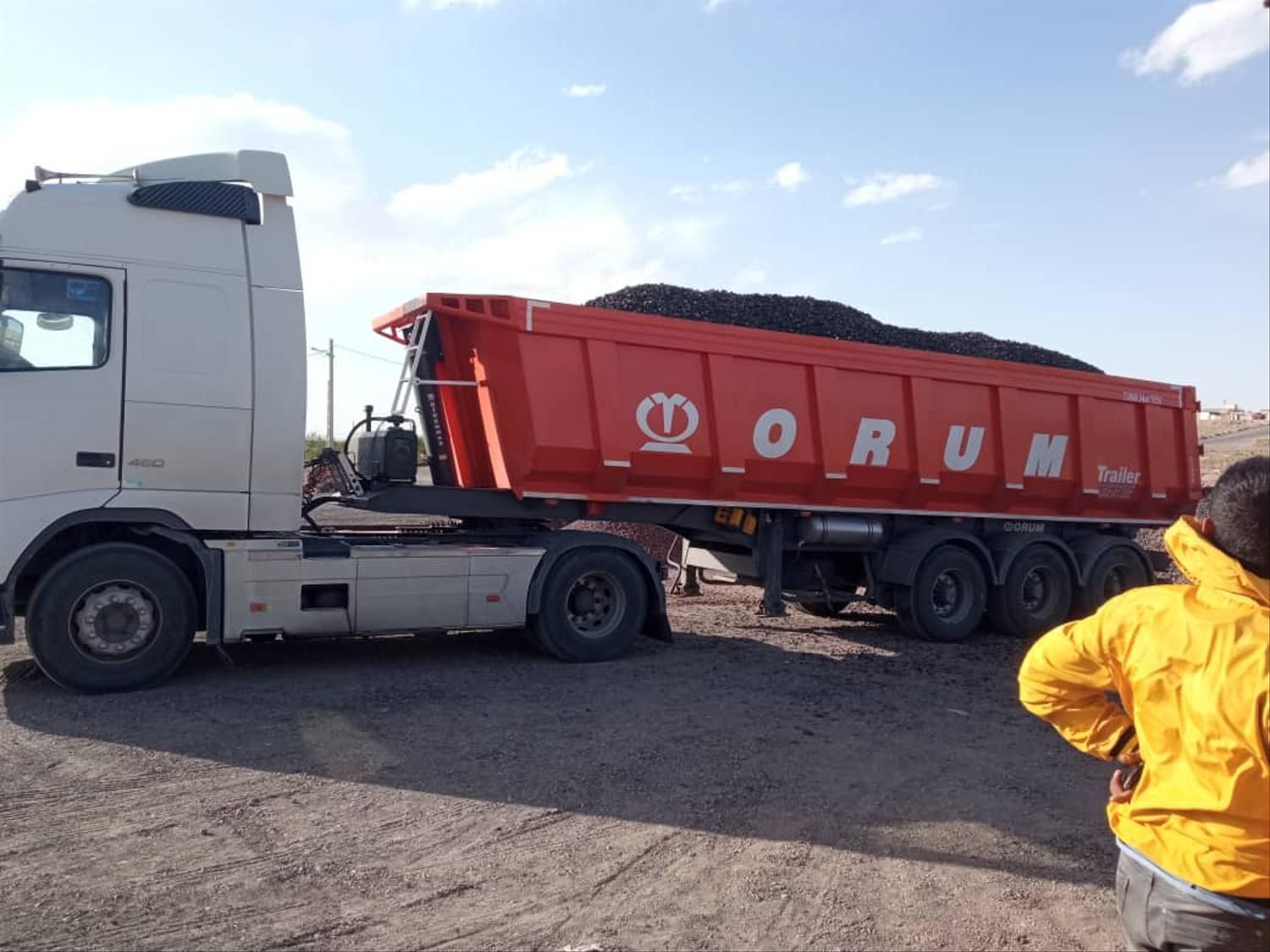 تهیه و توزیع نوع پوکه معدنی|مصالح و تجهیزات ساختمان|رشت, فلسطین|دیوار