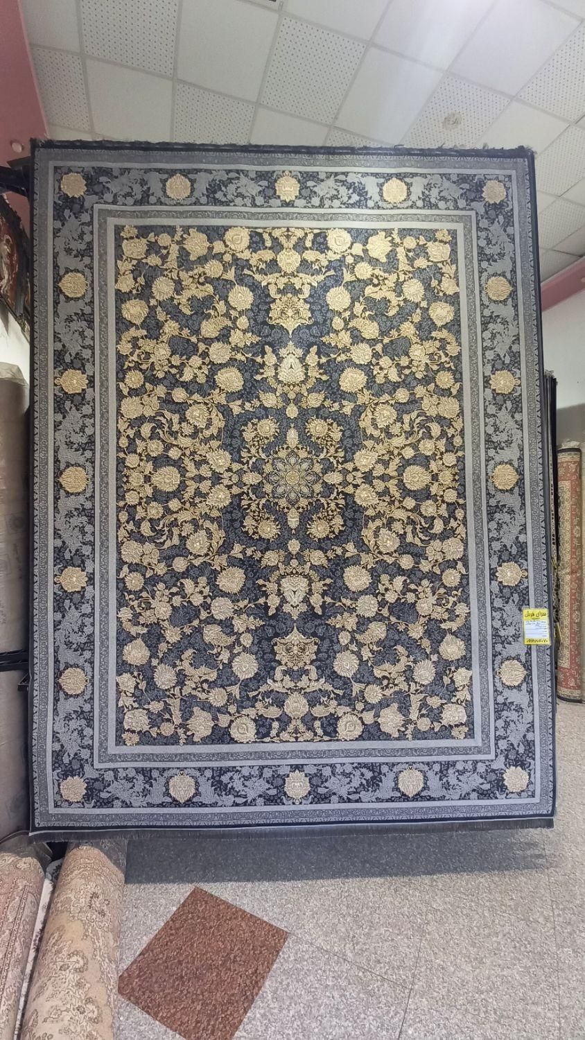 فرش۷۰۰طوسی گل برجسته طلاکوب(سرای فرش محمدی)|فرش|اردبیل, |دیوار