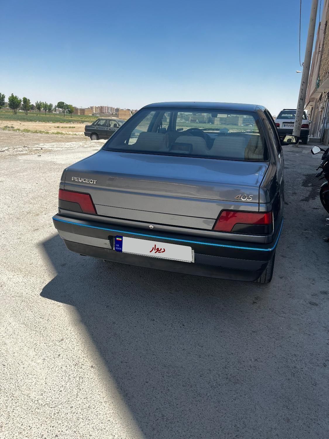 پژو 405 GLX بنزینی، مدل ۱۳۹۵|خودرو سواری و وانت|اصفهان, ناصرخسرو|دیوار