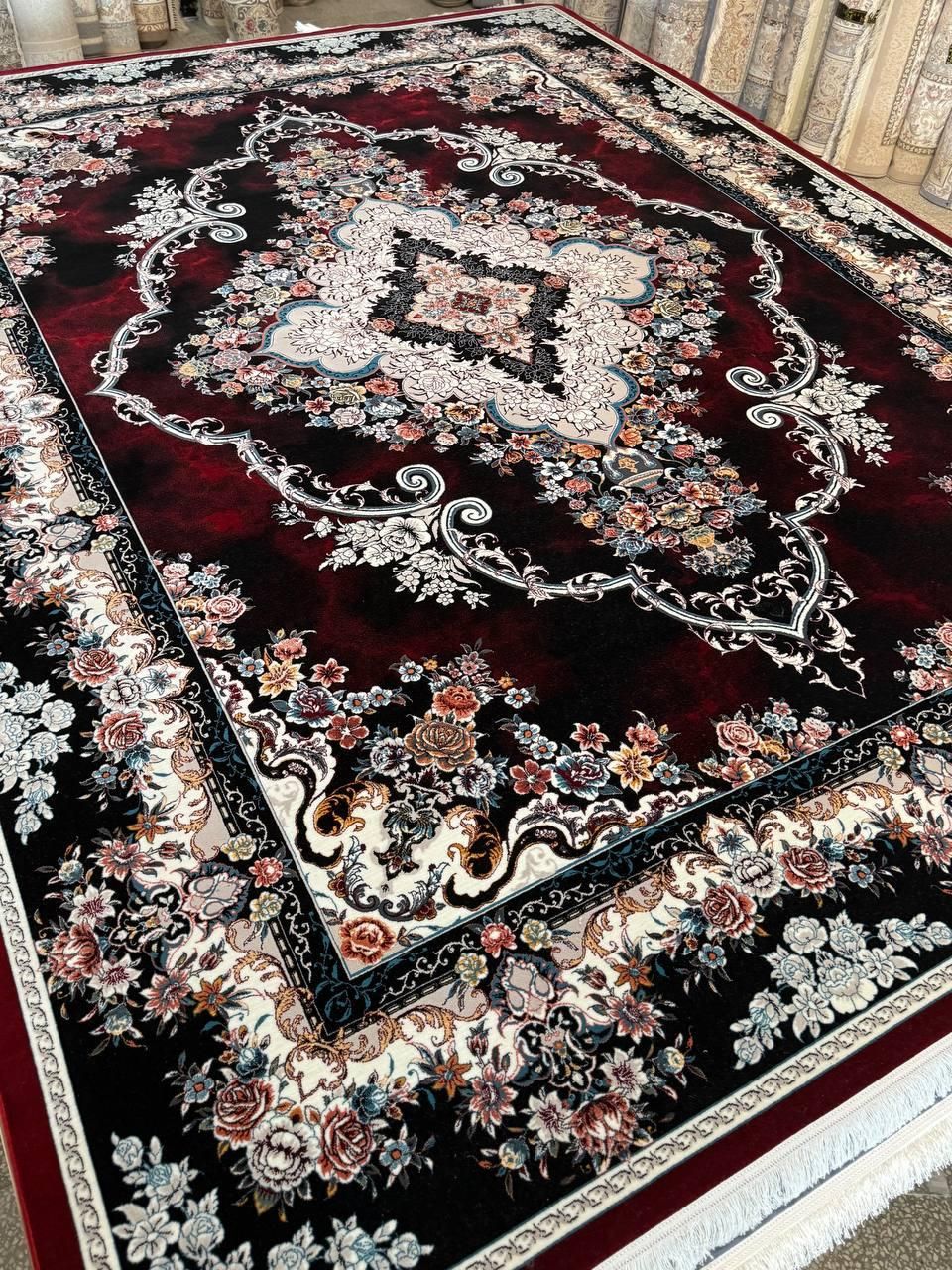 لیاقت خانه شما فرش خوب|فرش|رشت, آزادگان|دیوار