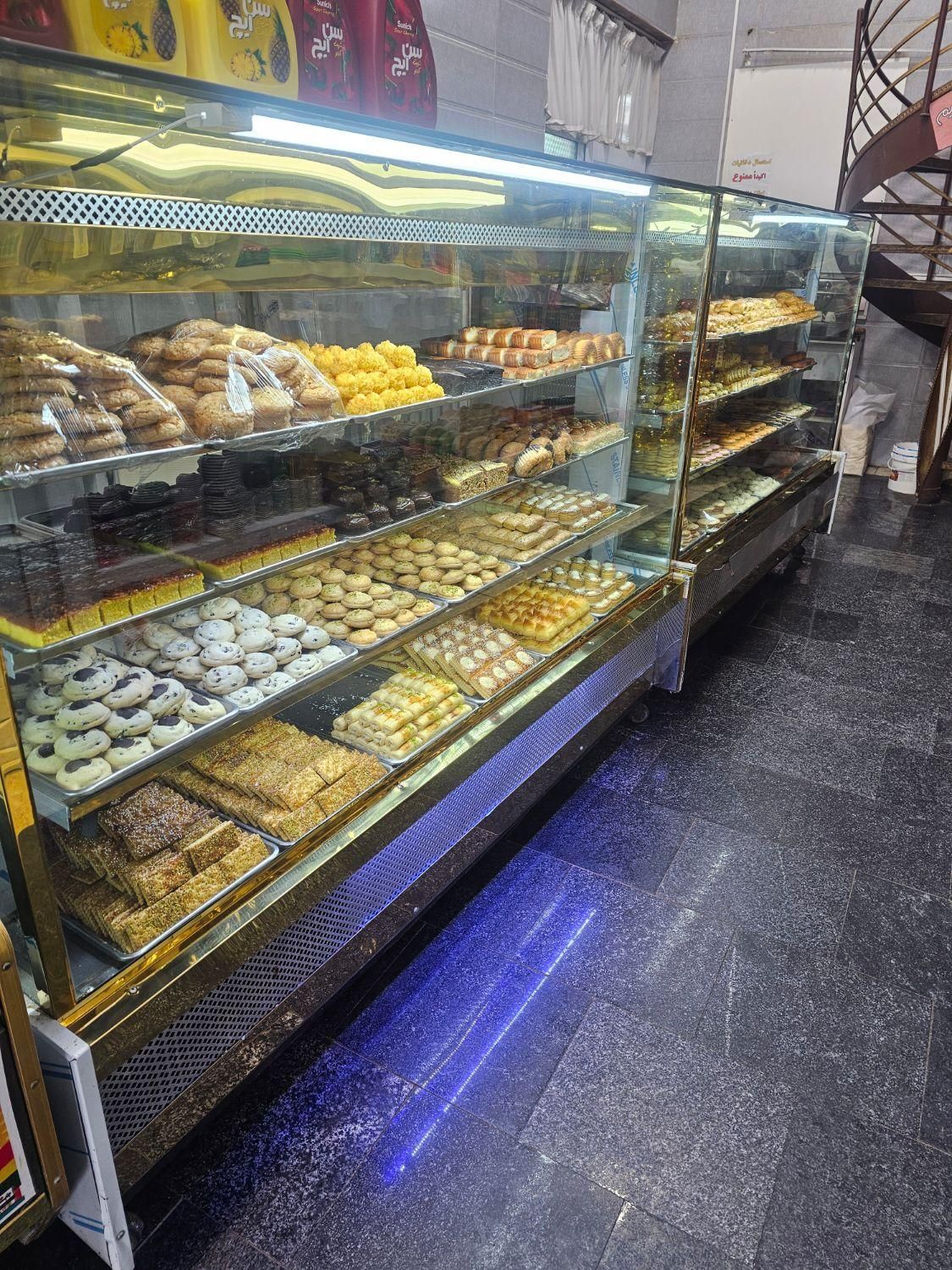 یخچال  قنادی|فروشگاه و مغازه|شاهین دژ, |دیوار