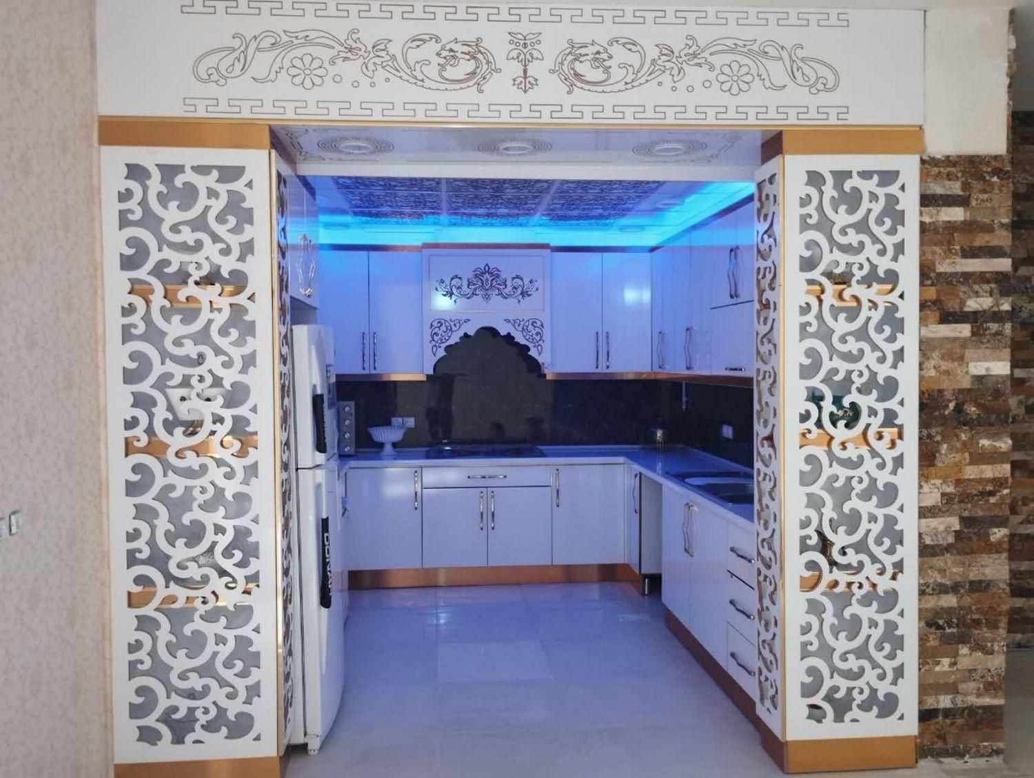 ساخت ونصب انواع کابینت و کمد دیواری ودرب چوبی|خدمات پیشه و مهارت|خرمشهر, |دیوار