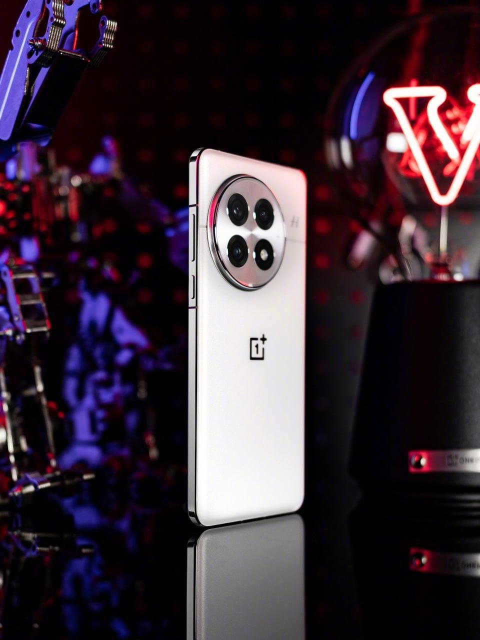 وان پلاس 13 OnePlus رم ۱۶  (رام گلوبال‌ )|موبایل|تهران, فردوسی|دیوار