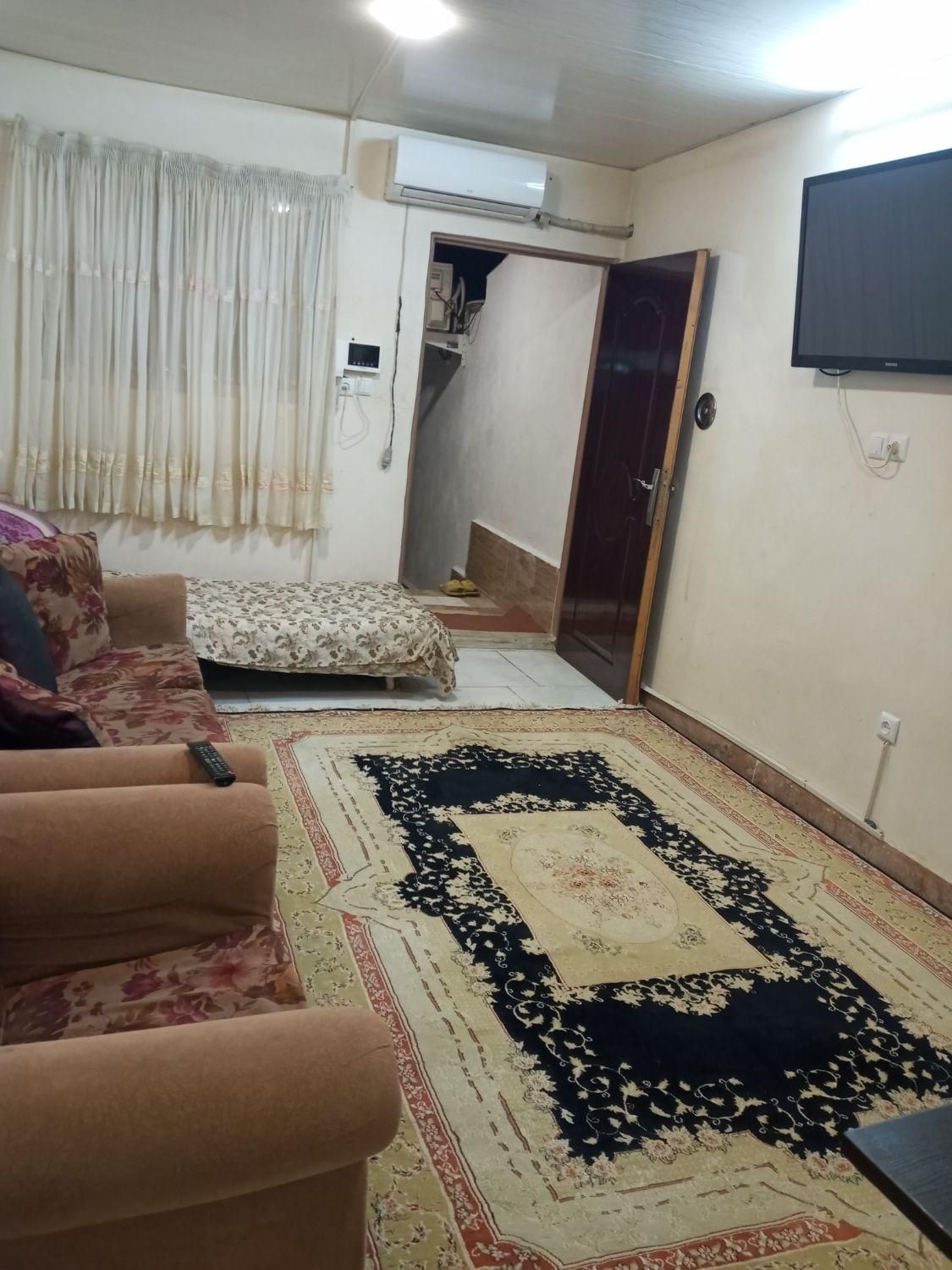 سوئیت امکانات کامل با اسپیلت و پارکینگ|اجارهٔ کوتاه‌مدت آپارتمان و سوئیت|قائم‌شهر, |دیوار