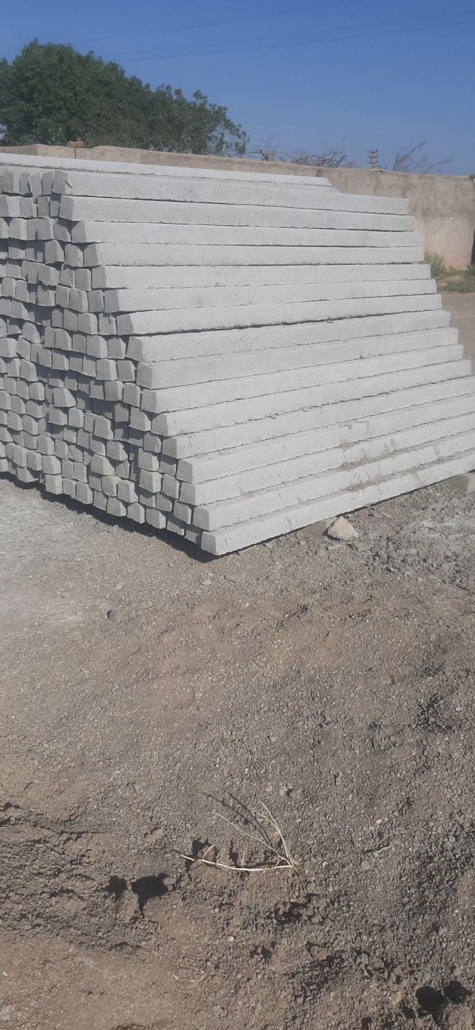 پایه فنس بتنی دونیم متری و..|مصالح و تجهیزات ساختمان|هشتگرد, خور|دیوار