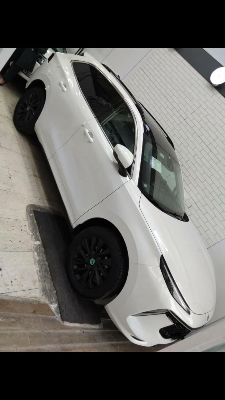 لاماریکله غازی سفید مشکی/تیتانیوم۴۰۳|خودرو سواری و وانت|تهران, صادقیه|دیوار