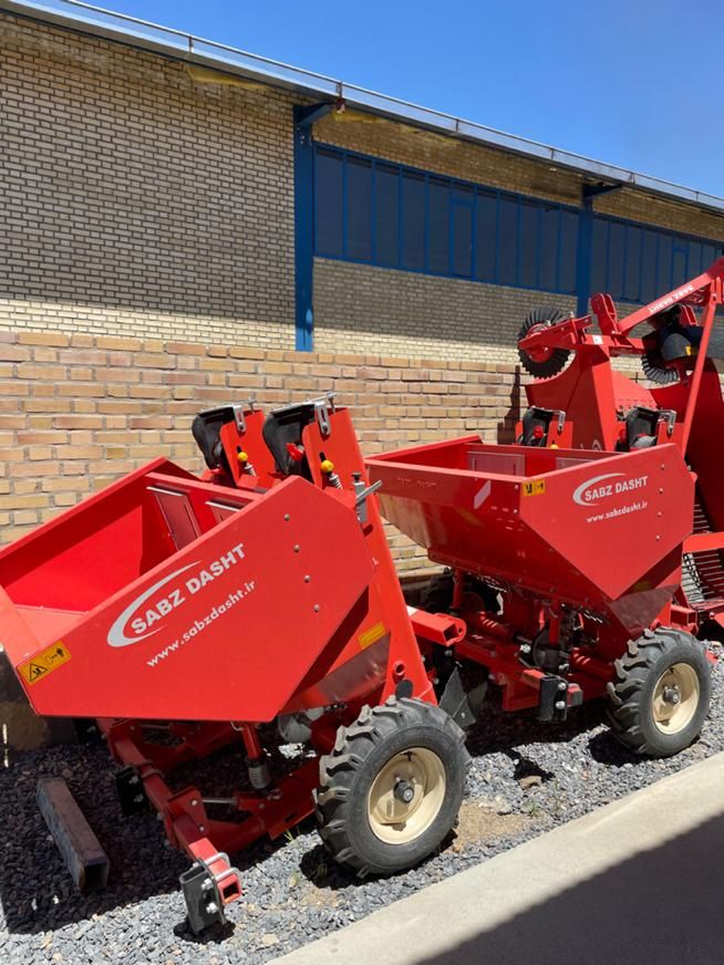 سیبکار ، سیبکن ، سرزن ، فارو|ماشین‌آلات صنعتی|همدان, |دیوار