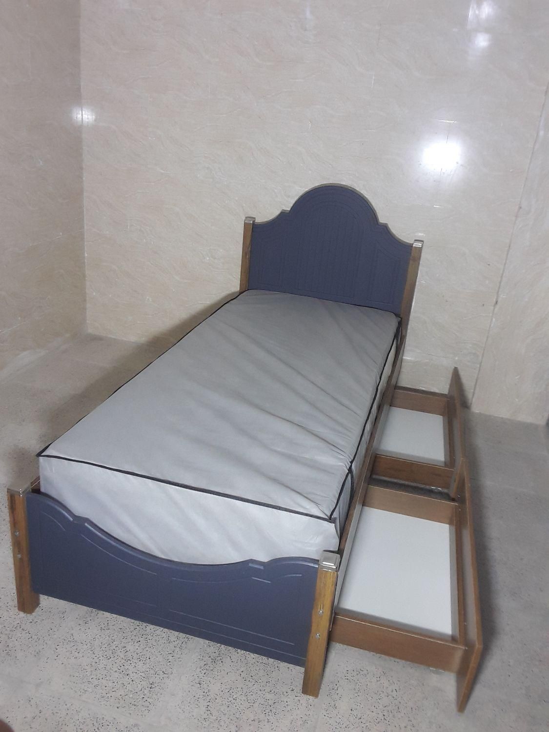 تخت خواب تک نفره شیک دیاموند|تخت و سرویس خواب|تهران, شهرک ابوذر|دیوار