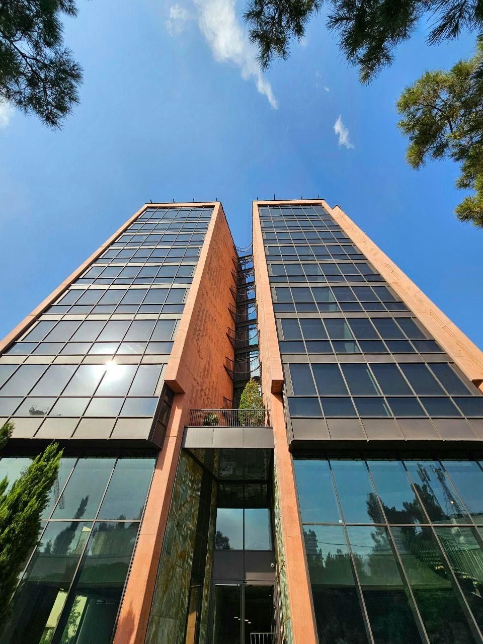 واحدهای اداری ۲۲۰ و ۴۴۰ متری|فروش دفتر کار، اتاق اداری، مطب|تهران, سعادتآباد|دیوار