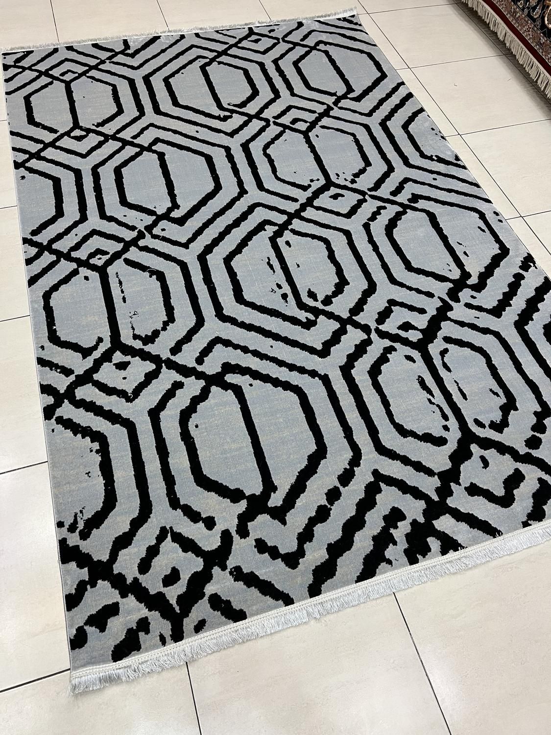 فرش ماشینی نخ بامبو 1200 شانه 6 متری|فرش|تبریز, |دیوار