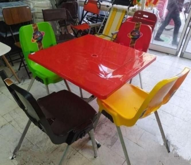 میز تاشو و صندلی پایه فلزی ناصر غذاخوری رستورانی A|میز و صندلی غذاخوری|ایلام, |دیوار