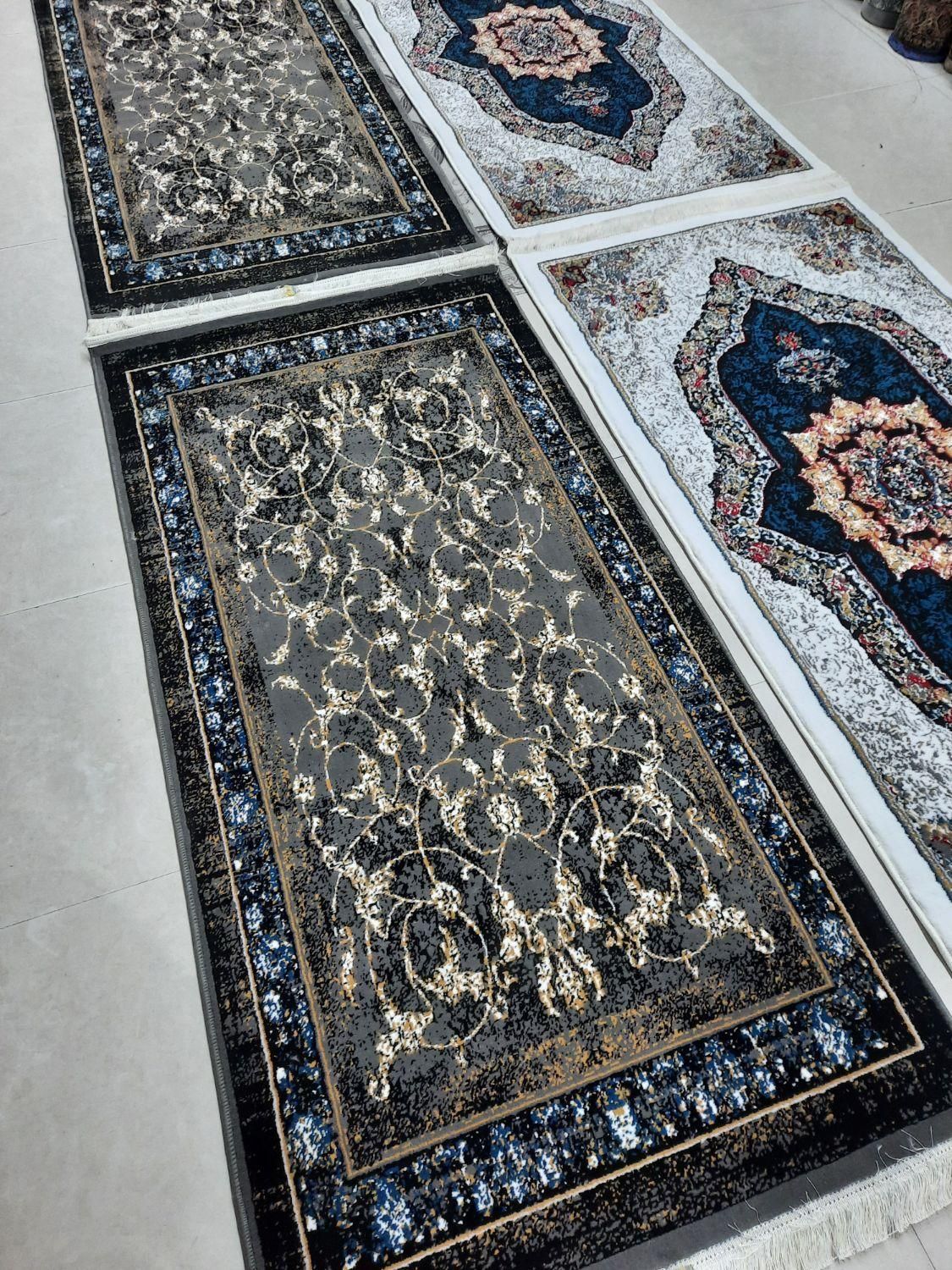 کناره ۱در۳ و ۱در۲ آکبند|فرش|تبریز, |دیوار