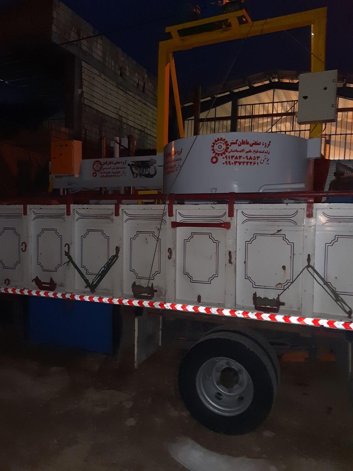 پمپ هیدرولیک ۲۷ لیتری اجر پازلی بلوک زن بلوک زنی|ماشین‌آلات صنعتی|برخوار, |دیوار