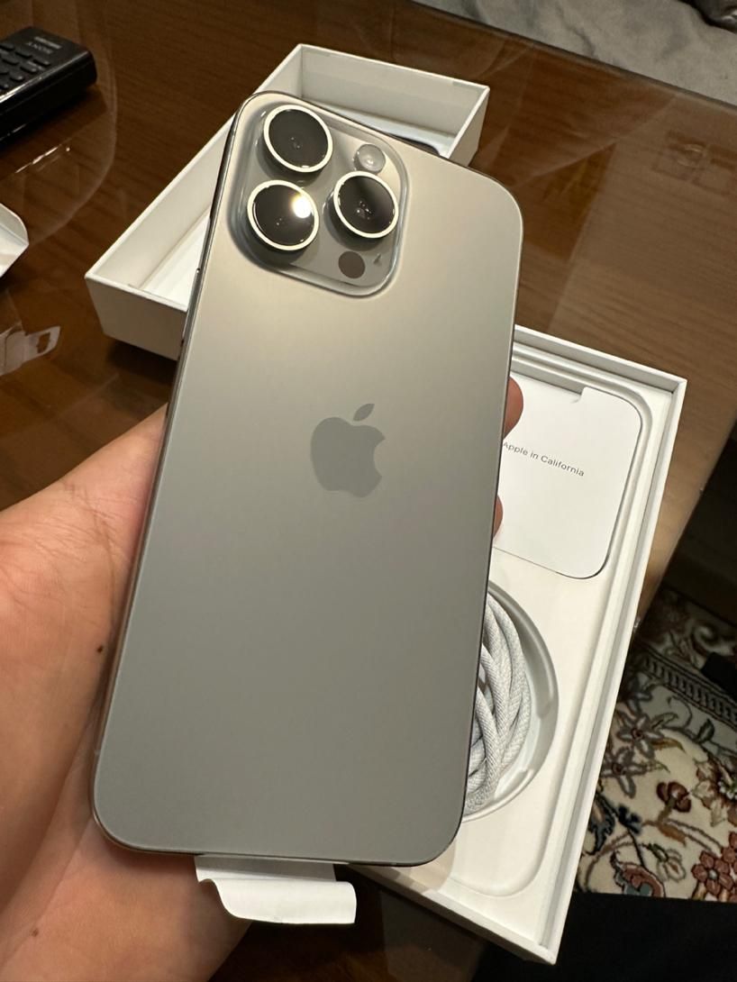 اپل iPhone 15 Pro Max با حافظهٔ ۲۵۶ گیگابایت|موبایل|تهران, ونک|دیوار