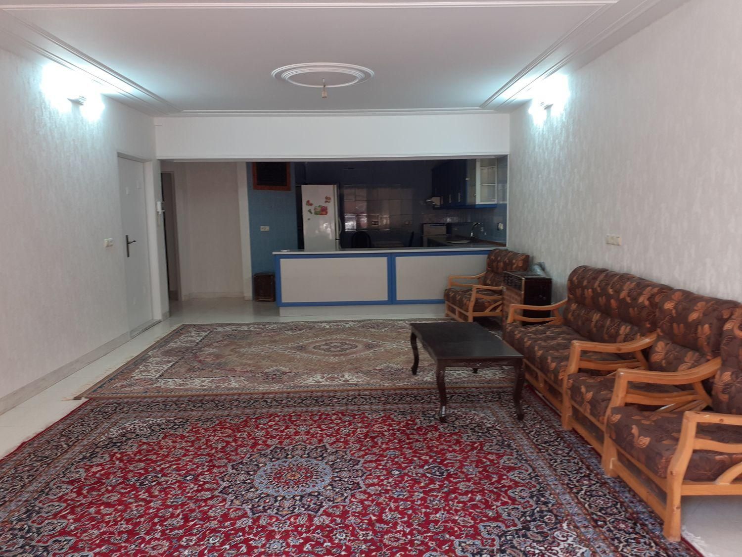 کرایه منزل روزانه|اجارهٔ کوتاهمدت آپارتمان و سوئیت|کاشان, امیرکبیر|دیوار