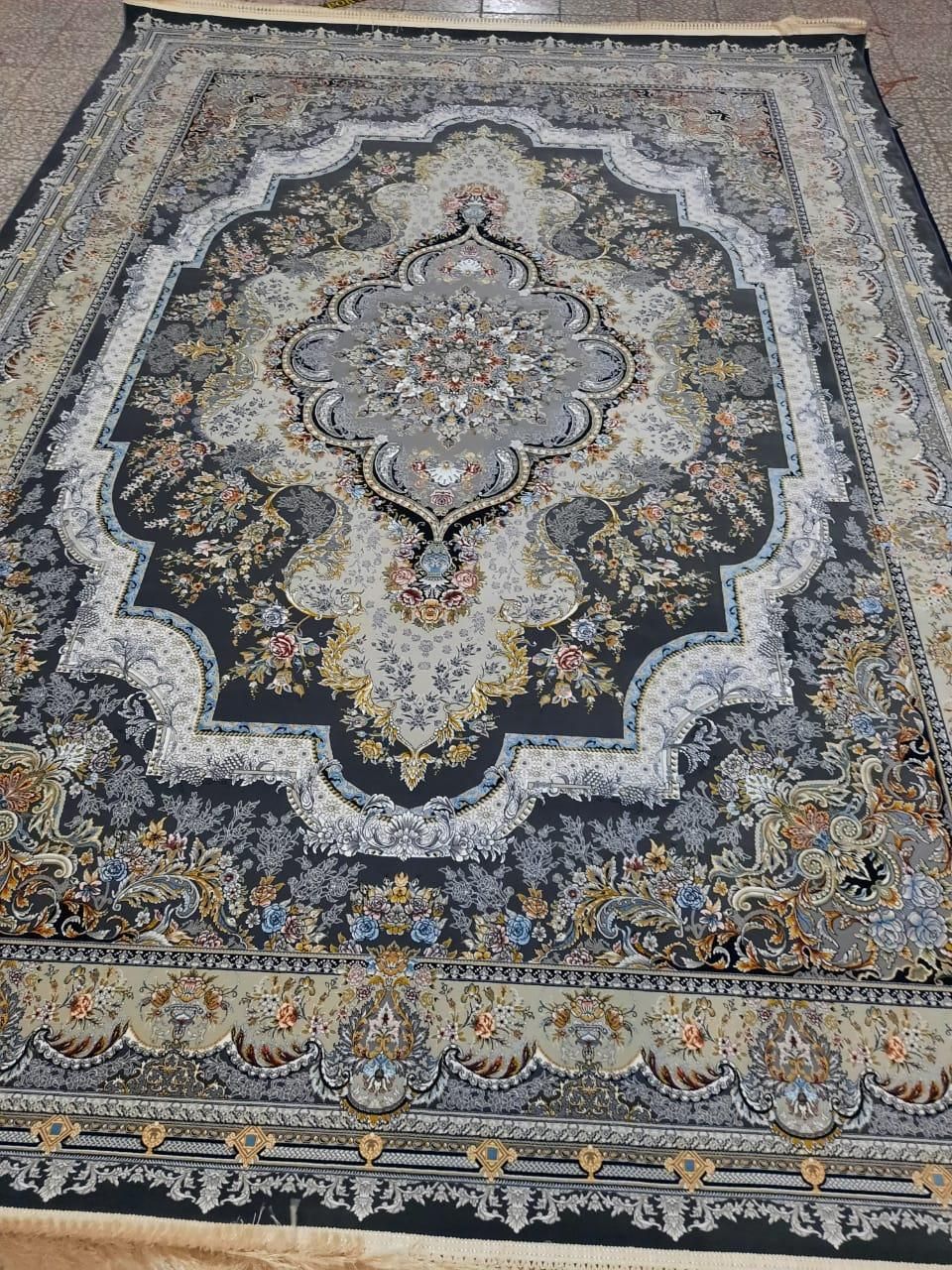 قالی و گلیم *اقساط ۱۲ماه چک ثبتی*|فرش|کرمان, |دیوار