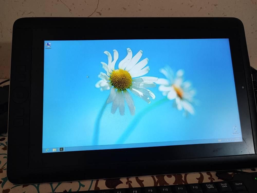لپ تاپ و قلم نوریِ وکام companion wacom 1|رایانه همراه|کهریزک, |دیوار