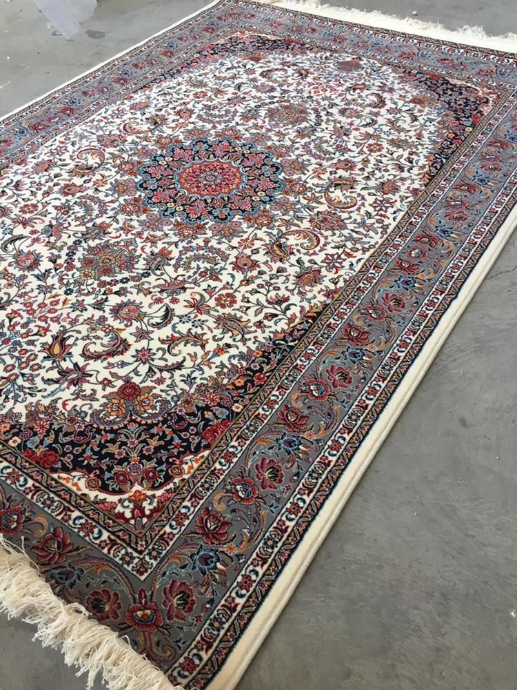 فرش ستاره کویریزد شاهکارنوین ۷۰۰شانه ۲۵۵۰تراکم|فرش|تهران, امام حسین|دیوار