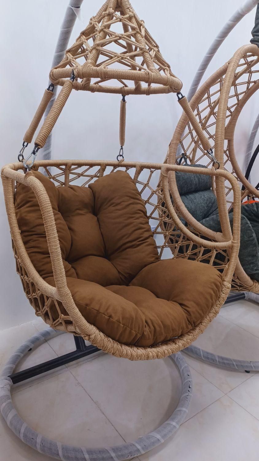 تاب ریلکسی تاج دار/مبل راحتی/مبلمان/|مبلمان خانگی و میز عسلی|چهارباغ, |دیوار